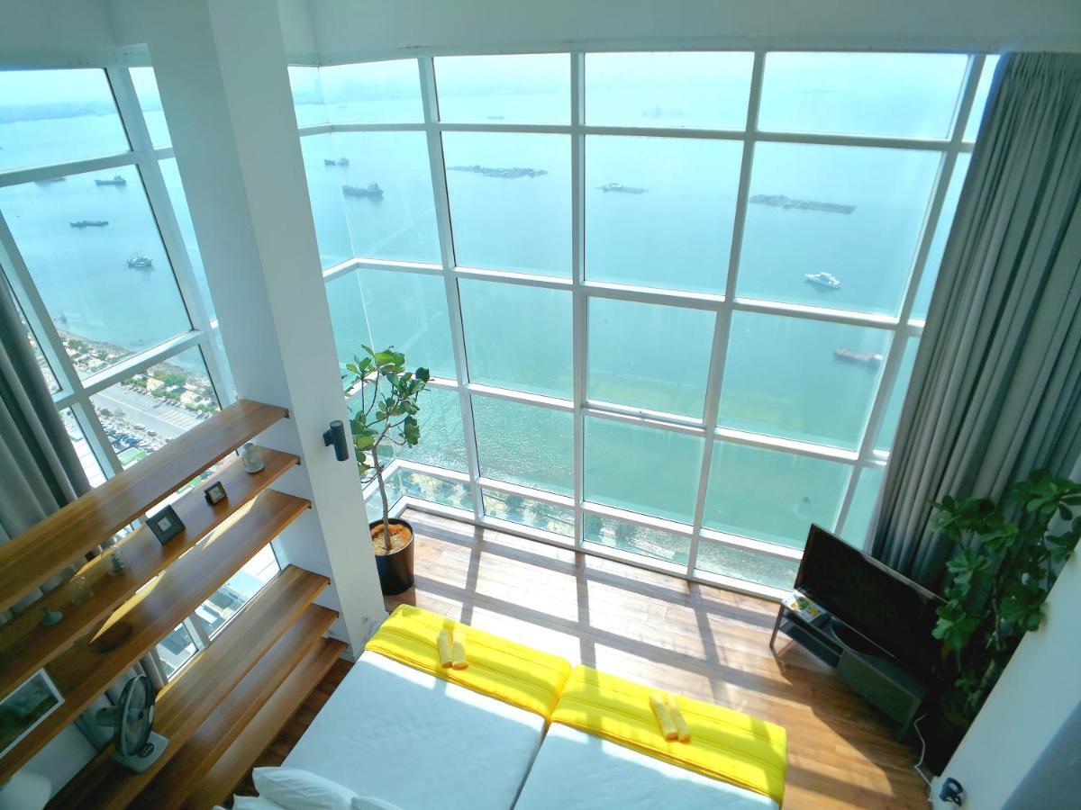 Maritime Suites By Comfy George Town Exteriör bild